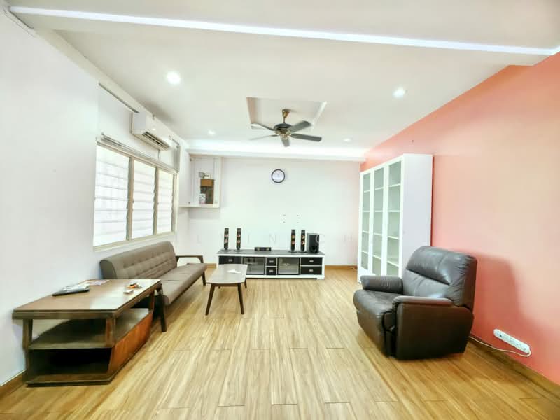 Rumah Teres 2 Tingkat untuk Disewa di Taman Canning (Ipoh) - Calvin Chai - Living Room - PropertyGuru.com.my