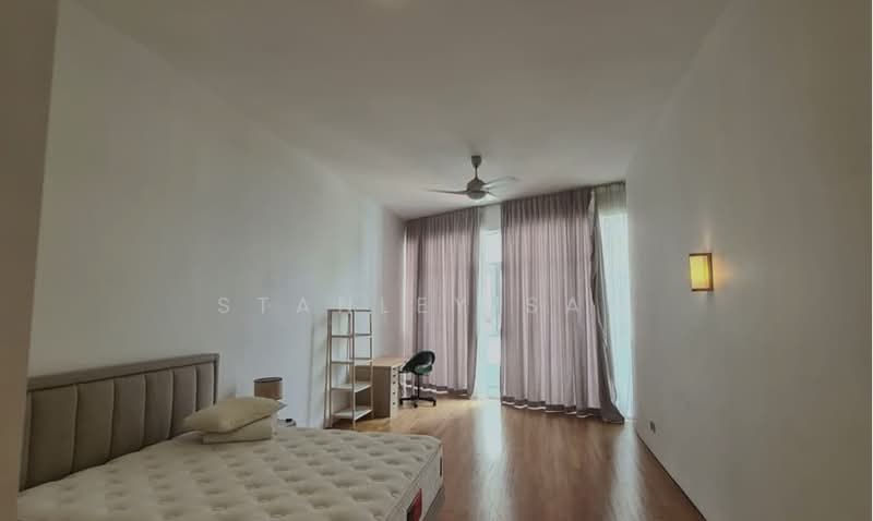 Kondominium untuk Disewa di 8 Gurney (The Shore Condominium) - Stanley Saw - Bedroom - PropertyGuru.com.my