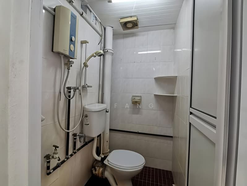 Rumah Teres 1 Tingkat untuk Dijual di Fettes Park (Tanjung Tokong) - Li Fang - Bathroom - PropertyGuru.com.my