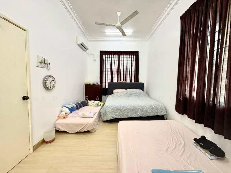 Rumah Teres 2 Tingkat untuk Dijual di Setiawangsa (Kuala Lumpur) - Adzura Zamedin - Bedroom - PropertyGuru.com.my