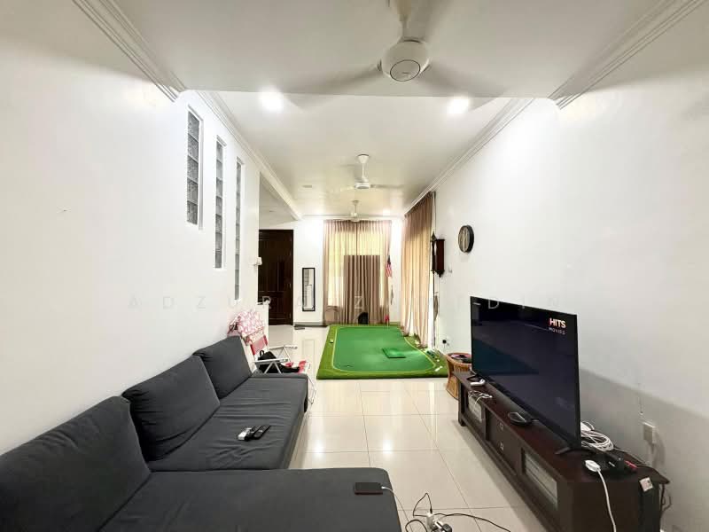 Rumah Teres 2 Tingkat untuk Dijual di Setiawangsa (Kuala Lumpur) - Adzura Zamedin - Living Room - PropertyGuru.com.my