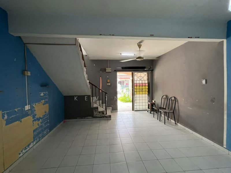 2-storey Terraced House for Sale in Taman Kota Masai (Pasir Gudang) - Kevin Ho - Living Room - PropertyGuru.com.my