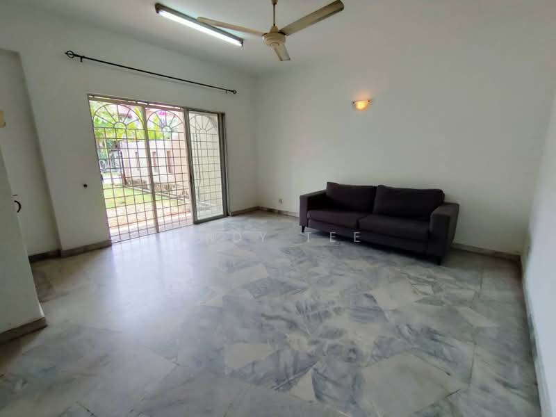 2-storey Terraced House for Sale in Usj 4 (Subang Jaya) - Andy Tee - Living Room - PropertyGuru.com.my