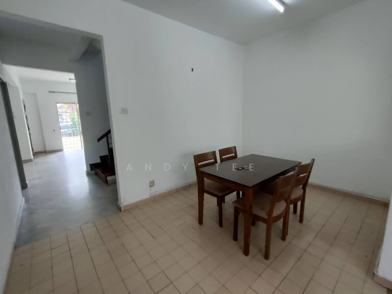 2-storey Terraced House for Sale in Usj 4 (Subang Jaya) - Andy Tee - Dining Room - PropertyGuru.com.my
