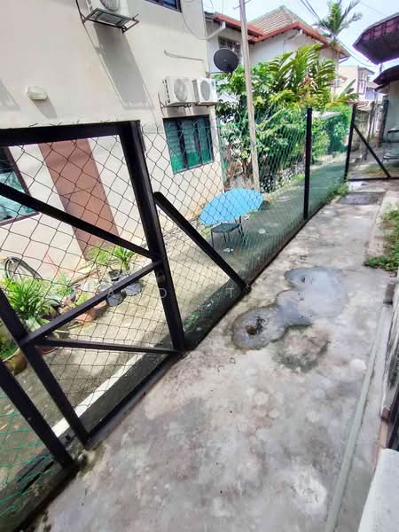 2-storey Terraced House for Sale in Usj 4 (Subang Jaya) - Andy Tee - Back Yard - PropertyGuru.com.my