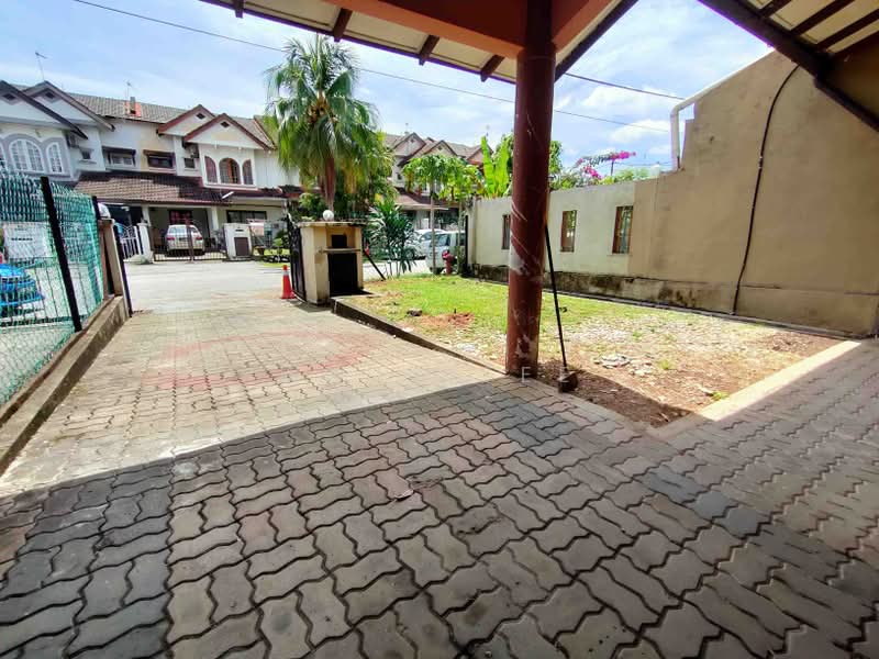 2-storey Terraced House for Sale in Usj 4 (Subang Jaya) - Andy Tee - Long Car Porch Can Park 2 Cars - PropertyGuru.com.my