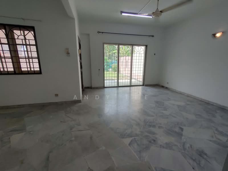 Rumah Teres 2-Tingkat untuk Dijual di Usj 4 (Subang Jaya) - Andy Tee - Living Room - PropertyGuru.com.my