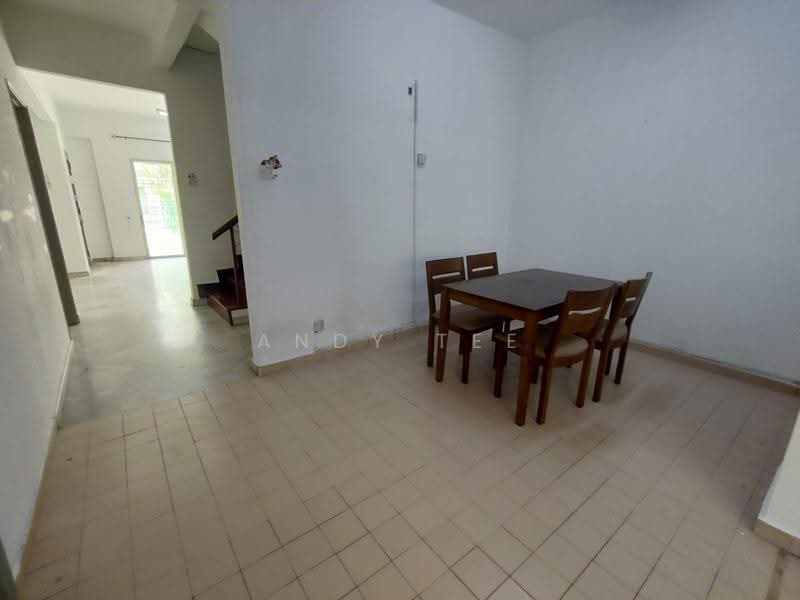 Rumah Teres 2-Tingkat untuk Dijual di Usj 4 (Subang Jaya) - Andy Tee - Dining Room - PropertyGuru.com.my