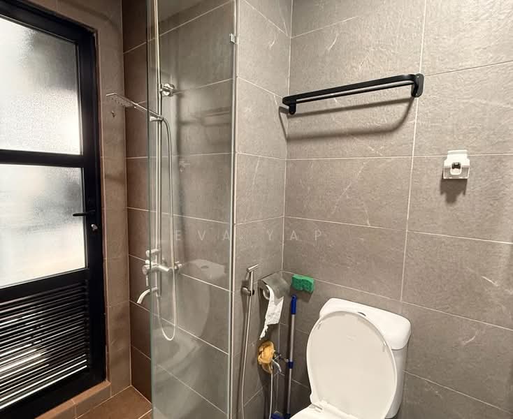 Kediaman Servis untuk Disewa di Majestic Maxim - Eva Yap - Bathroom - PropertyGuru.com.my