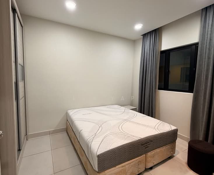 Kediaman Servis untuk Disewa di Majestic Maxim - Eva Yap - Bedroom - PropertyGuru.com.my