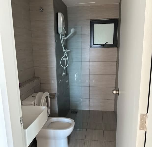 Kediaman Servis untuk Disewa di Majestic Maxim - Eva Yap - Bathroom - PropertyGuru.com.my