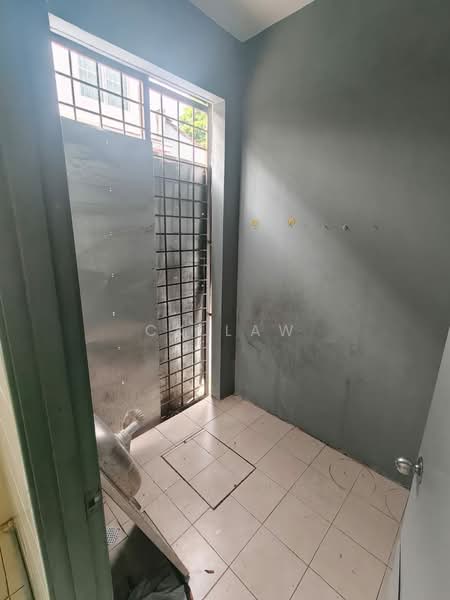 2-storey Terraced House for Sale in Taman Jelok Impian (Kajang) - CK Law - Interior - PropertyGuru.com.my