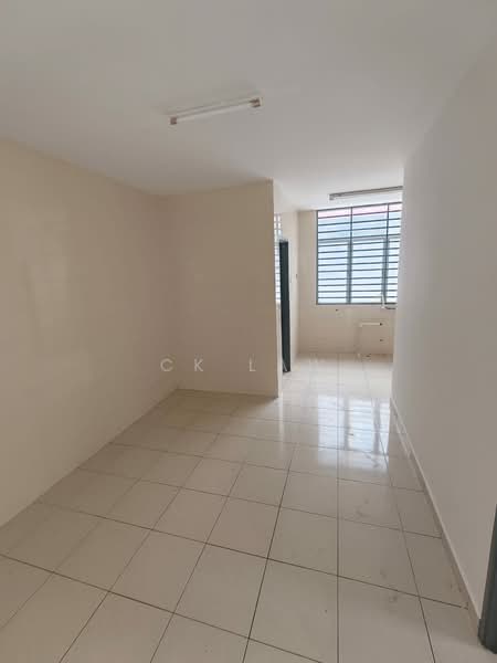 2-storey Terraced House for Sale in Taman Jelok Impian (Kajang) - CK Law - Interior - PropertyGuru.com.my