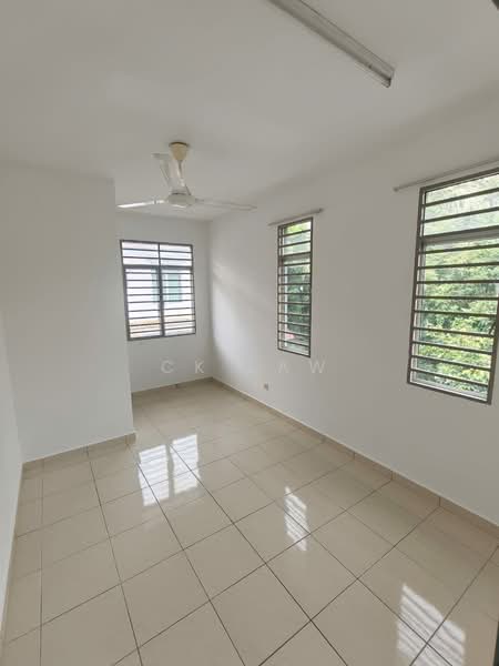 2-storey Terraced House for Sale in Taman Jelok Impian (Kajang) - CK Law - Interior - PropertyGuru.com.my