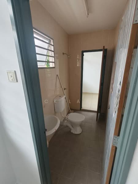 2-storey Terraced House for Sale in Taman Jelok Impian (Kajang) - CK Law - Bathroom - PropertyGuru.com.my