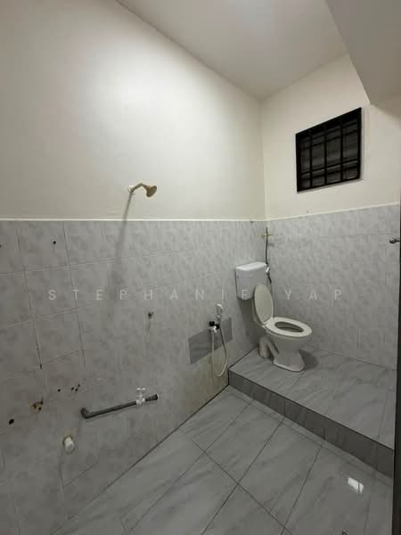2-storey Terraced House for Sale in Taman Megah (Pontian) - Stephanie Yap - Bathroom - PropertyGuru.com.my