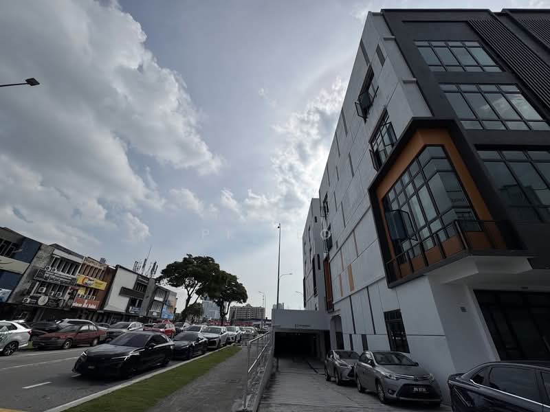 Shop for Rent in Taman Pelangi (Johor Bahru) - PK Teo - Exterior - PropertyGuru.com.my