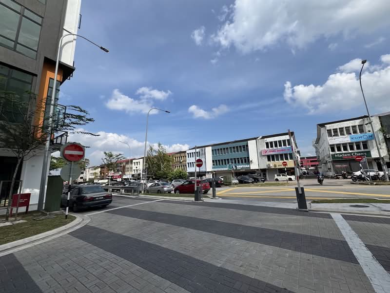 Shop for Rent in Taman Pelangi (Johor Bahru) - PK Teo - Exterior - PropertyGuru.com.my