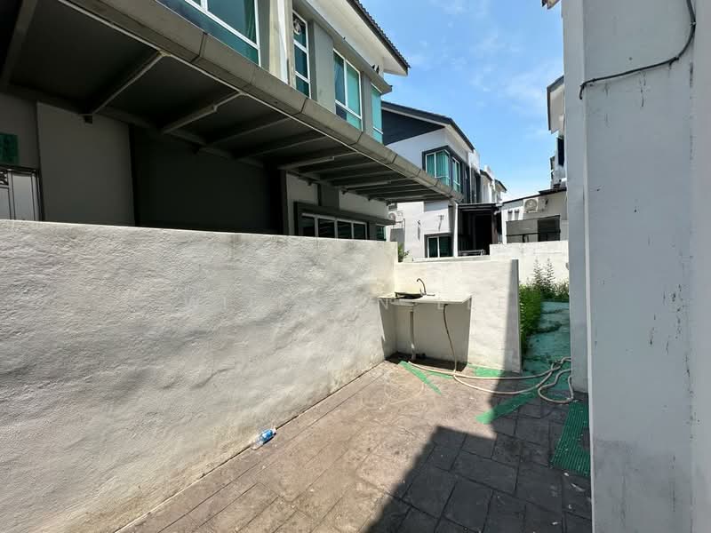 Rumah Berkembar untuk Disewa di Hijauan Valdor (Sungai Jawi) - Willson Lee - Exterior - PropertyGuru.com.my