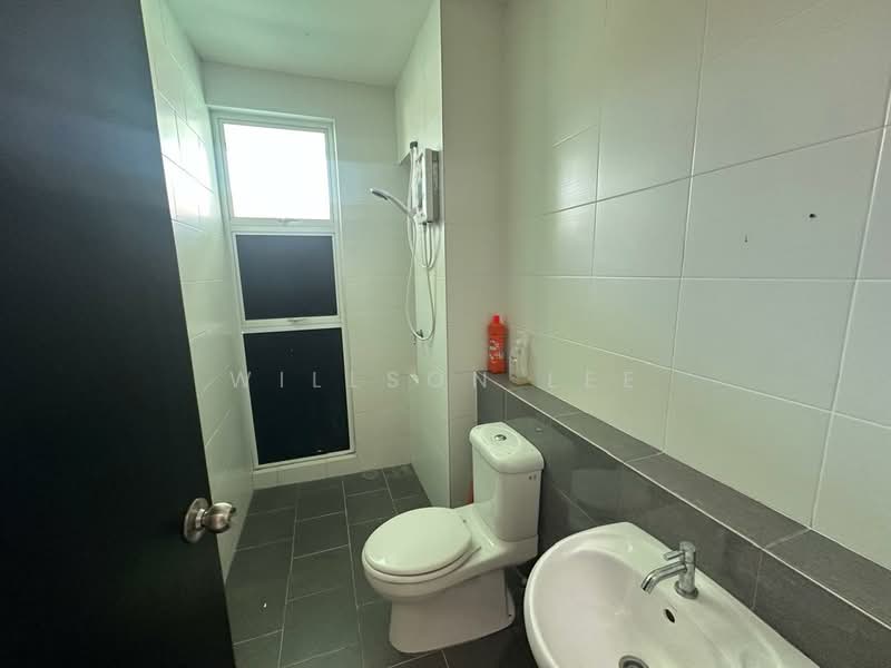 Rumah Berkembar untuk Disewa di Hijauan Valdor (Sungai Jawi) - Willson Lee - Bathroom - PropertyGuru.com.my