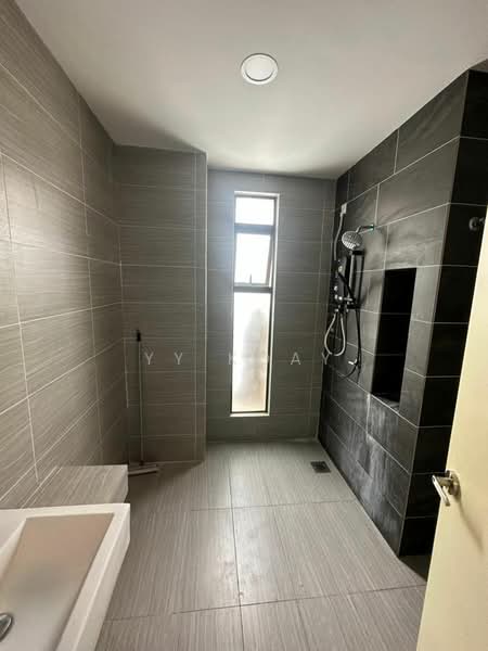 Rumah Teres 2.5-Tingkat untuk Dijual di Sunsuria City (Dengkil) - YY Koay - Bathroom - PropertyGuru.com.my