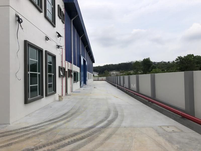 Kilang Terpisah untuk Disewa di Senai (Johor) - Damon Lim - Exterior - PropertyGuru.com.my