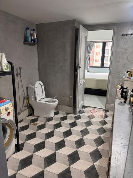 Service Residence for Sale at 38 Bidara Condominium - Eric Tang - Bathroom - PropertyGuru.com.my