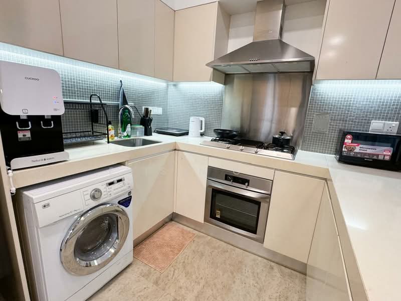 Service Residence for Sale at Bintang Fairlane Residences - Edison Ong - Kitchen - PropertyGuru.com.my