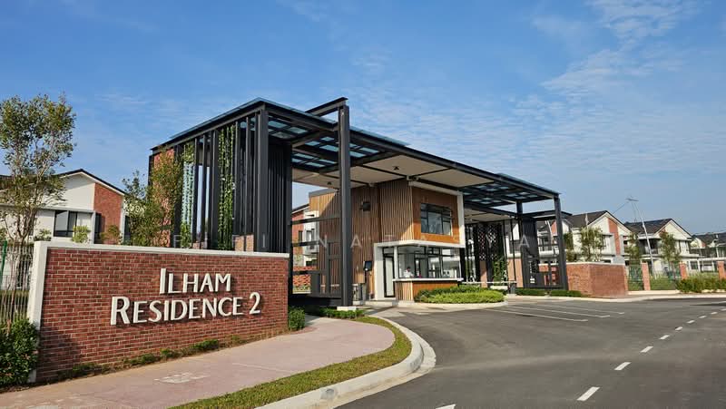 Rumah Teres untuk Dijual di Sungai Buloh (Selangor) - Fifi Natasya - Exterior - PropertyGuru.com.my