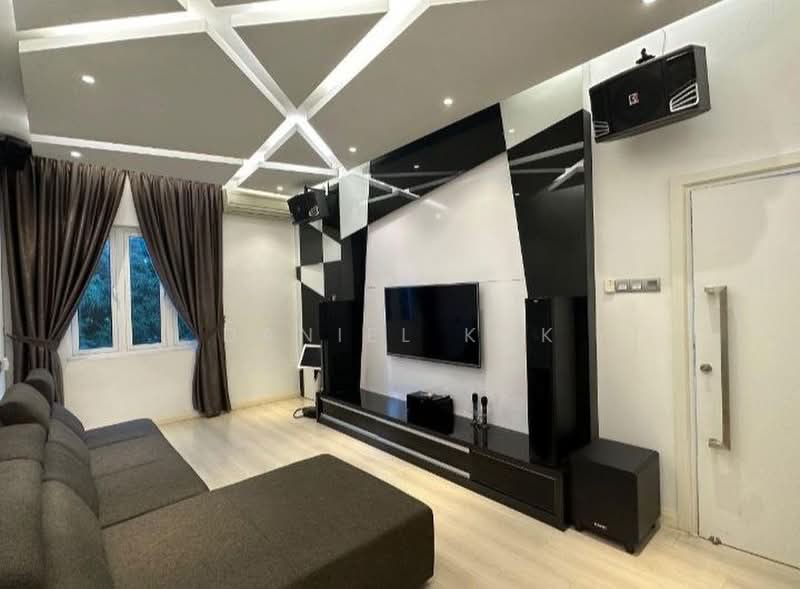 Rumah Berkembar untuk Dijual di Bandar Bestari (Klang) - Daniel Kok - Living Room - PropertyGuru.com.my