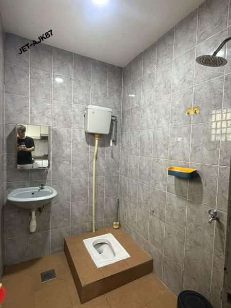 2-storey Terraced House for Sale in Setia Impian (Setia Alam) - Andrew Ang - Bathroom - PropertyGuru.com.my