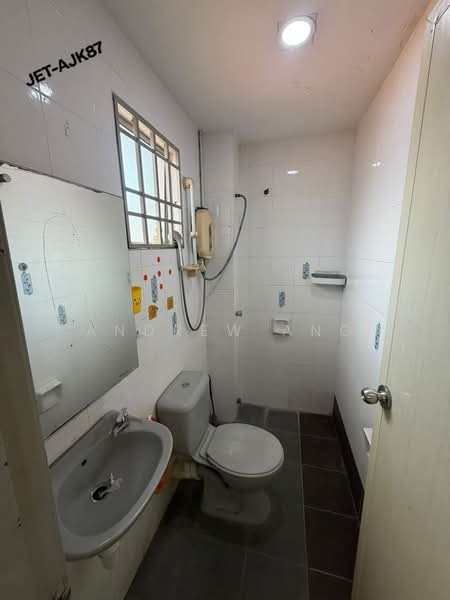 2-storey Terraced House for Sale in Setia Impian (Setia Alam) - Andrew Ang - Bathroom - PropertyGuru.com.my