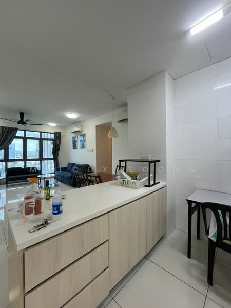 Kondominium untuk Disewa di Vivo Residential Suites - Melody Soong - Living Room - PropertyGuru.com.my