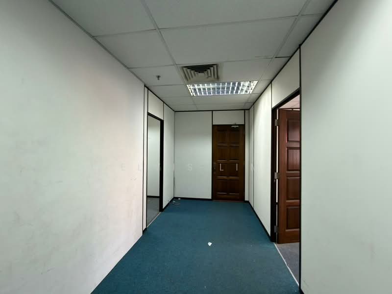 Pejabat untuk Disewa di George Town (Penang) - Elvis Lim - Corridor - PropertyGuru.com.my