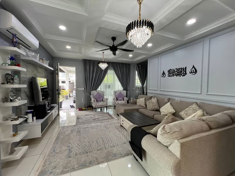 2-storey Terraced House for Sale in Seremban (Negeri Sembilan) - Edmizi Othman - Living Room - PropertyGuru.com.my