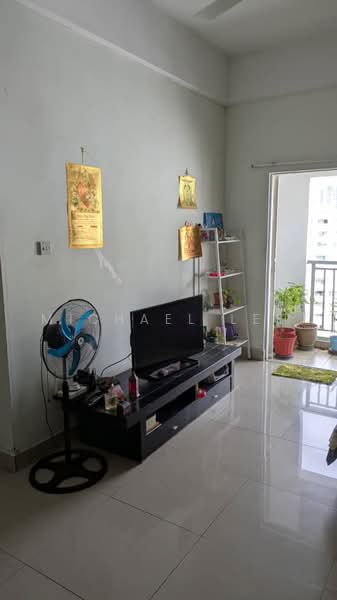 Kondominium untuk Dijual di Suriamas - Michael Lee - Living Room - PropertyGuru.com.my