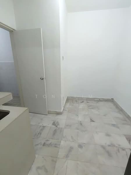 2-storey Terraced House for Rent in Taman Daya (Johor Bahru) - Tony Lim - Interior - PropertyGuru.com.my