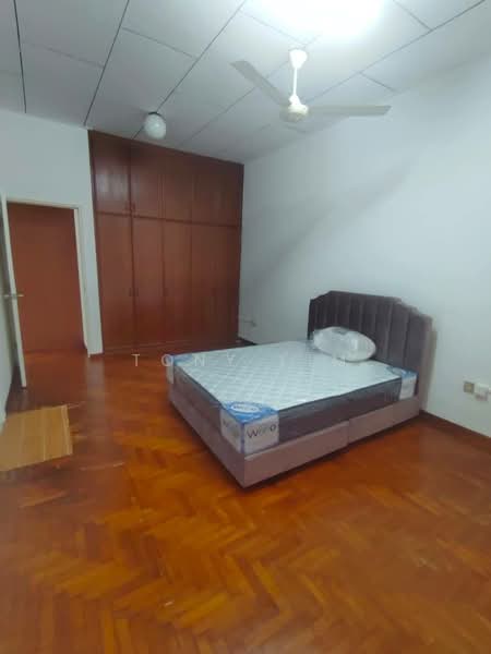 2-storey Terraced House for Rent in Taman Daya (Johor Bahru) - Tony Lim - Bedroom - PropertyGuru.com.my
