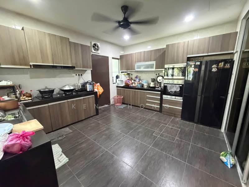 Cluster House for Sale in M Residence 2 (Rawang) - Ken Chong - Kitchen - PropertyGuru.com.my