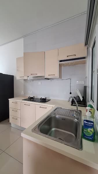 Pangsapuri untuk Disewa di Horizon Residence (Dwi Mutiara) - Amus Tay - Kitchen - PropertyGuru.com.my