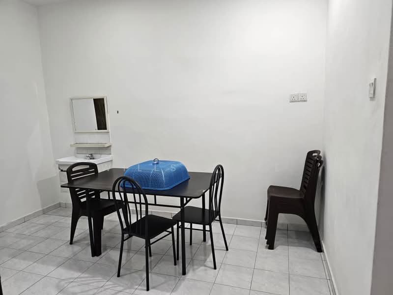 Rumah Teres 2 Tingkat untuk Disewa di Taman Serumpun (Bukit Mertajam) - Willson Lee - Dining Room - PropertyGuru.com.my