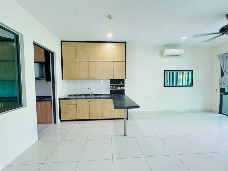 Semi-Detached House for Rent in Cyberjaya (Selangor) - Jared Wong - Kitchen - PropertyGuru.com.my