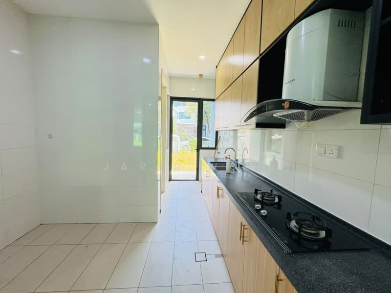 Semi-Detached House for Rent in Cyberjaya (Selangor) - Jared Wong - Kitchen - PropertyGuru.com.my