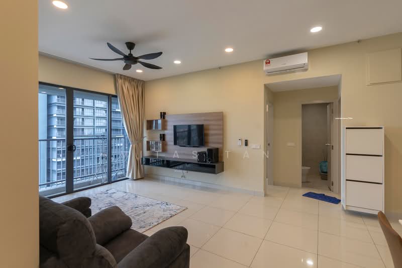 Kediaman Servis untuk Disewa di Setia City Residences - Vitas Tan - Living Room - PropertyGuru.com.my