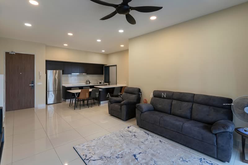 Kediaman Servis untuk Disewa di Setia City Residences - Vitas Tan - Living Room - PropertyGuru.com.my