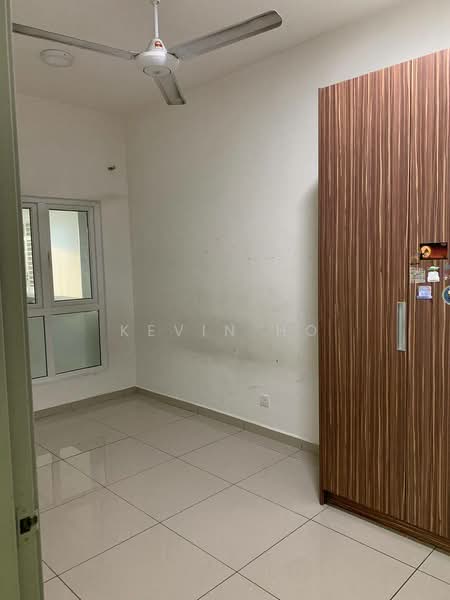 Service Residence for Sale at Seasons Amara Larkin - Kevin Ho - Bedroom - PropertyGuru.com.my