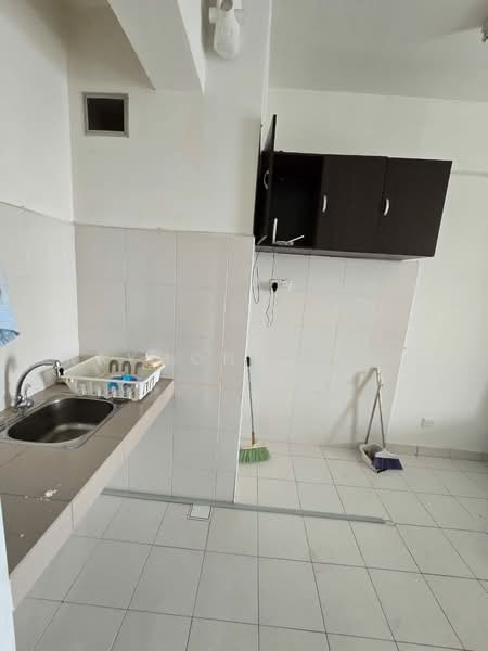 Service Residence for Rent at Menara Rajawali - Raymond Siew - Kitchen - PropertyGuru.com.my
