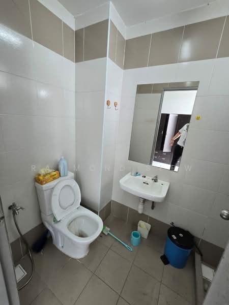 Service Residence for Rent at Menara Rajawali - Raymond Siew - Bathroom - PropertyGuru.com.my