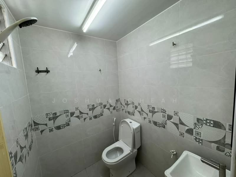 Rumah Teres 2 Tingkat untuk Disewa di Batu Caves (Selangor) - Joshua Cheah - Bathroom - PropertyGuru.com.my