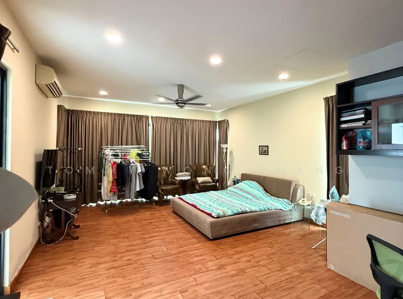 Semi-Detached House for Sale in Bandar Kinrara Seksyen 1 (Bandar Kinrara) - Tommy Wong Phang - Bedroom - PropertyGuru.com.my